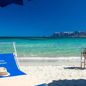 Ξενοδοχείο Stefania Boutique By The Beach, Όλμπια